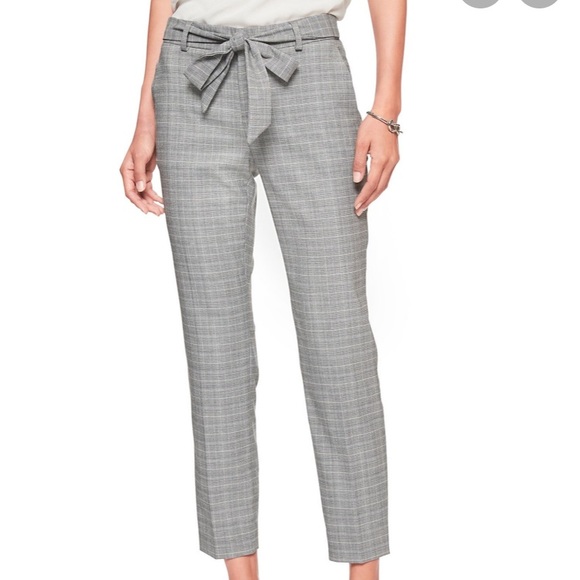 Banana Republic Pants - 🌸🍾HP🍾🌸Banana Republic dress pants